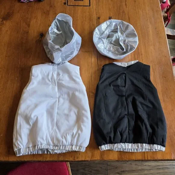 Shaker Sweetie Salt & Pepper Costumes Twins 2t Halloween Dress-up - Picture 5 of 5